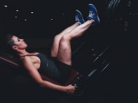 Adidașii de sală: la modă și potriviți pentru rutina de exerciții